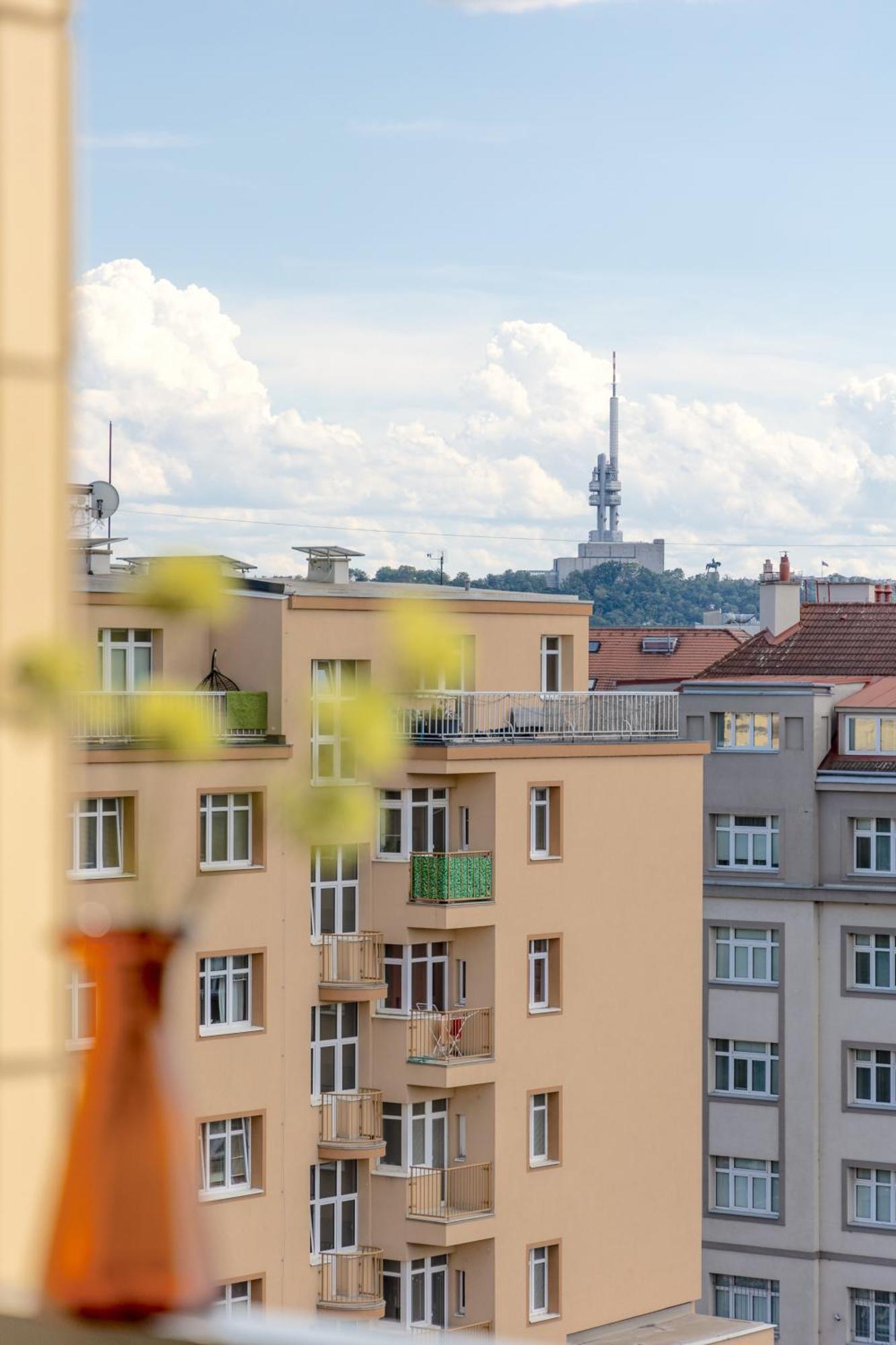 Apartmán Bright 2br - 7th Floor, Balcony, Free Parking By Gravity Praha